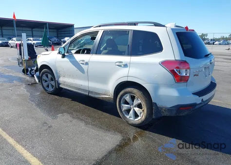 2016 Subaru Forester 2.5I Premium z USA, uszkodzony, nr VIN JF2SJAFC6GH418332